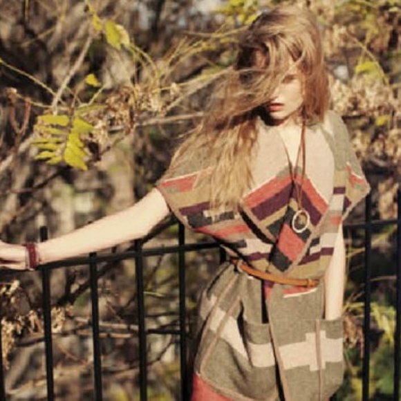 Aritzia Wilfred Free Wrap Vest Jacket - Picture 4 of 10